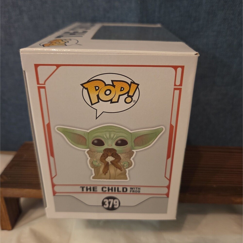 Funko Pop Star Wars The Child With Frog #379 Grogu Vinyl Figure MIB - Picture 16 of 16